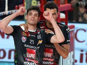 https://livesport-ott-images.ssl.cdn.cra.cz/r300x225q60/94f4e012-9686-4baa-8b07-9657376c43b8.jpeg