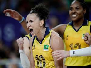 https://livesport-ott-images.ssl.cdn.cra.cz/r300x225q60/e1ceaa4e-b120-40bb-9842-8dcb552c0c77.jpeg