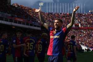 Al Nassr has confirmed the acquisition of Inigo Martinez on a free transfer following his departure from Barcelona.