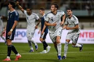 Francesco Esposito celebrates
