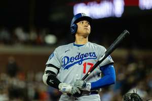 Dodgers look to join Yankees in MLB history as they chase three-peat