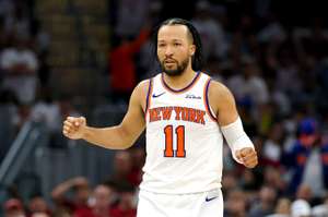 Knicks Jalen Brunson reacts during Game 3 against Cavaliers