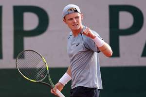 Jesper de Jong celebrates a point in his French Open match against Karen Khachanov