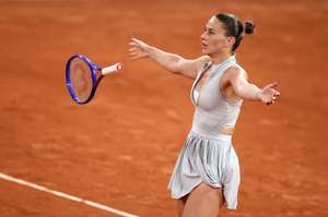 Red-hot Kostyuk sinks Svitolina to reach first-ever Grand Slam semi-final