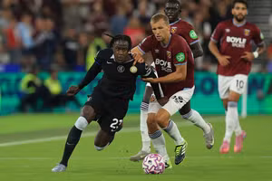 Chelsea defender Trevoh Chalobah under pressure from West Ham's Tomás Soucek