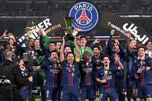 PSG lift the Super Cup