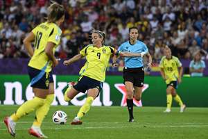 &#39;We are capable of defeating any team globally,&#39; stated Sweden&#39;s Asllani prior to the match against England.