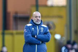 Nuno Espirito Santo looks on