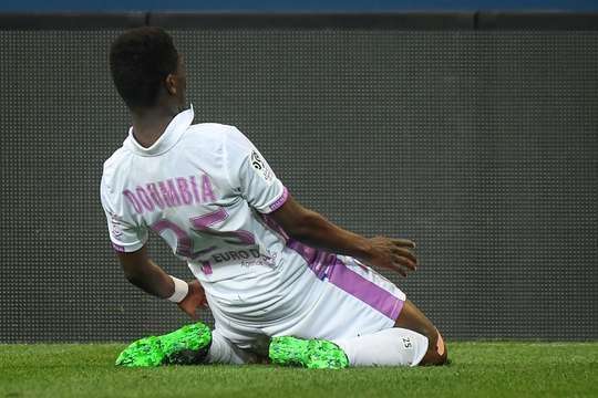 Bóng bật ra và đến chân của Moussa Doumbia (Reims) ở ngay bên ngoài vòng cấm. Anh không hề do dự và tung một cú sút tuyệt vời vào góc trái phía dưới. Pha dứt điểm đi ra ngoài tầm với của thủ thành Brice Samba và tỉ số đã được thay đổi thành 1:1.