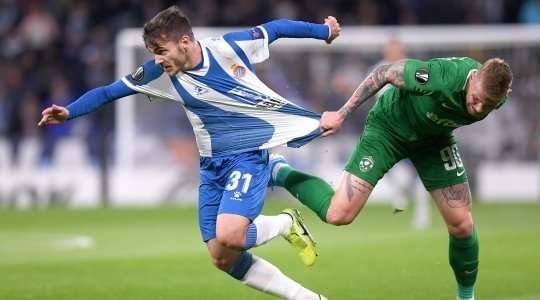Một phản ứng ngớ ngẩn của Rafael Forster (Ludogorets) và hậu quả là anh đã phải nhận một tấm thẻ đỏ đích đáng.
