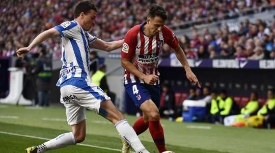 Antonio Mateu Lahoz thổi còi. Javier Eraso (Leganes) đã phạm lỗi khi anh ấy đá vào chân đối phương thay vì đá bóng. Một quả đá phạt cho Atl. Madrid. Họ nhiều khả năng sẽ không nỗ lực gây nguy hiểm trực tiếp vào khung thành với pha bóng này.