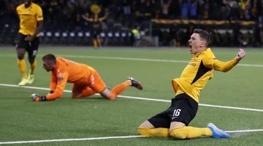 Christian Fassnacht (Young Boys) đã không do dự sút bóng ngay ngoài vòng cấm. Mặc dù cú sút không thực sự hiểm hóc, bóng đi chìm vào chính giữa khung thành, nhưng thủ môn đối phương vẫn để thủng lưới.