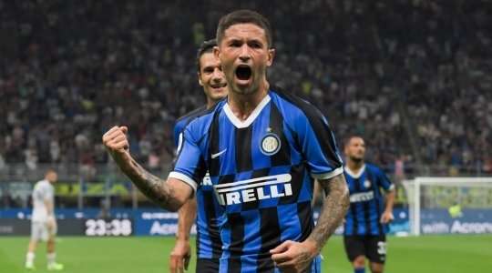 Stefano Sensi (Inter) có một pha đi bóng độc diễn tuyệt vời và dứt điểm từ trong vòng cấm, đánh bại thủ môn Gabriel với một cú sút vào góc trái phía dưới. Tỉ số bây giờ là: 2:0.