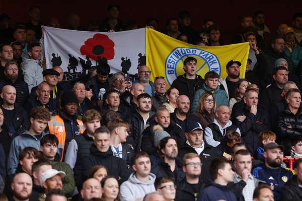 Leeds United and Man Utd drew 1-1 on Sunday