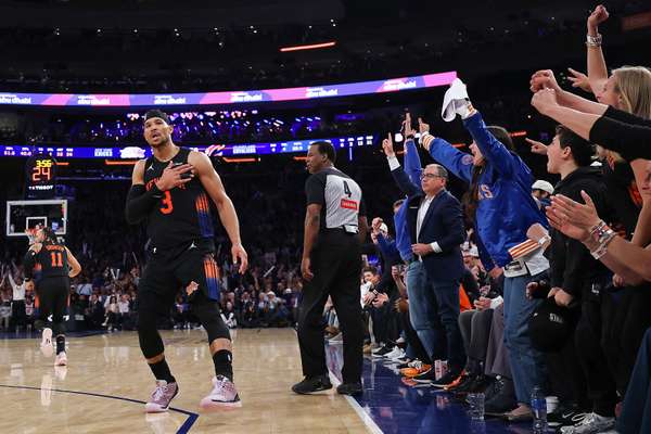 Josh Hart starred for the New York Knicks in their win over the Cleveland Cavaliers on Thursday.