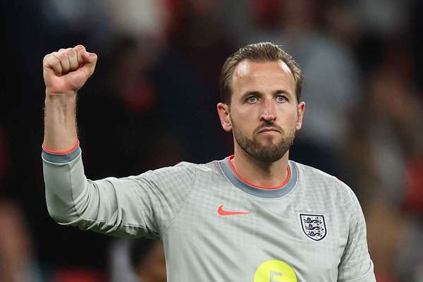 Kane admits catching Ronaldo's international goalscoring record isn't unrealistic