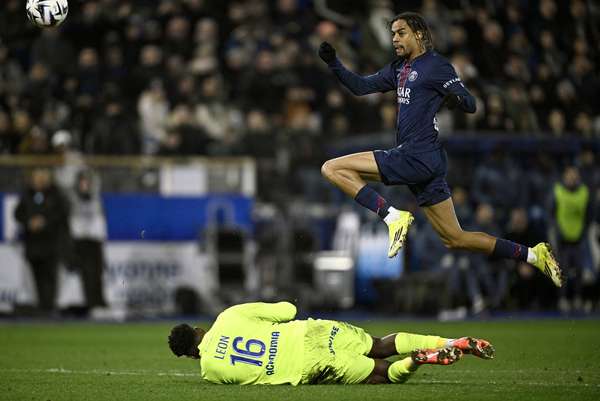 PSG's Bradley Barcola scores the winning goal