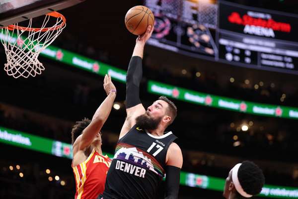 Nuggets' Jonas Valanciunas goes up for a dunk