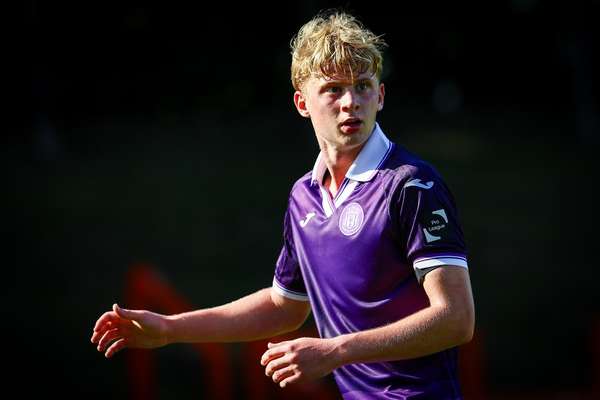 Cedric Hatenboer has joined Telstar on loan for the rest of the season