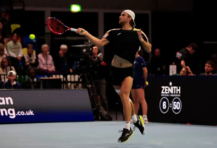 Macháč si po boji poradil s Mannarinem.