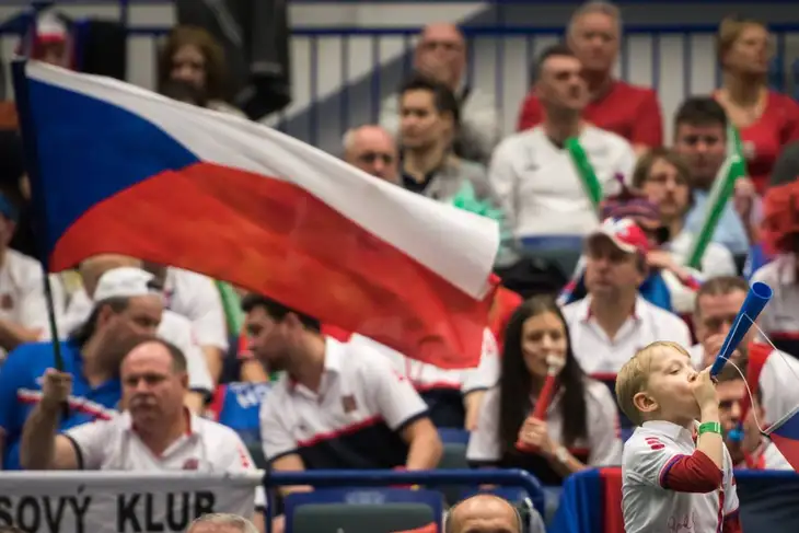 Českým tenistkám se tradičně dostává velké fanouškovské podpory.