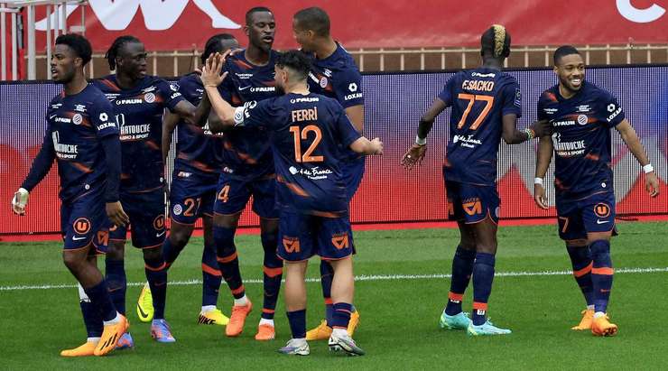 Một nỗ lực cá nhân đáng kinh ngạc của Arnaud Nordin (Montpellier) kết thúc với một cú sút từ trong vòng cấm. Cầu thủ này đưa bóng đi hiểm hóc vào góc thấp bên trái và thay đổi tỉ số thành 0:1. Thủ môn Alexander Nubel đã không thể làm được gì.