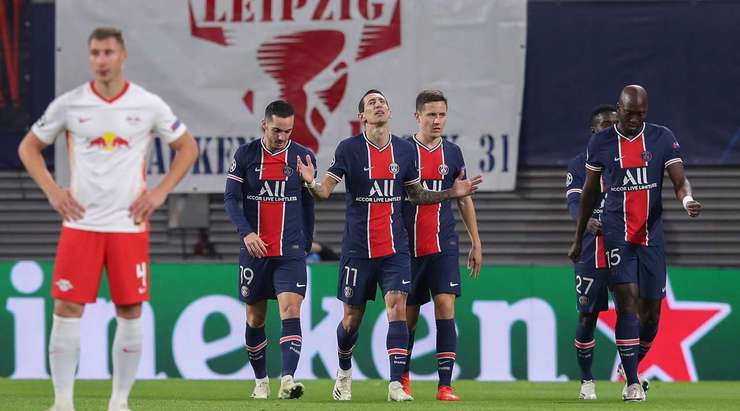 Vào! Angel Di Maria (Paris SG) nhận một đường chuyền ngắn rất vừa tầm từ Moise Kean ở một vị trí bên trong vòng cấm, anh lách người và tung một cú sút không thể cản phá vào góc thấp bên trái khung thành. Tỉ số là 0:1.