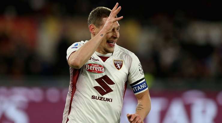 Vào! Andrea Belotti (Torino) giành chiến thắng trên chấm phạt đền bằng một cú sút không thể cản phá, vượt qua tầm với của thủ môn Pau Lopez vào góc thấp bên trái.