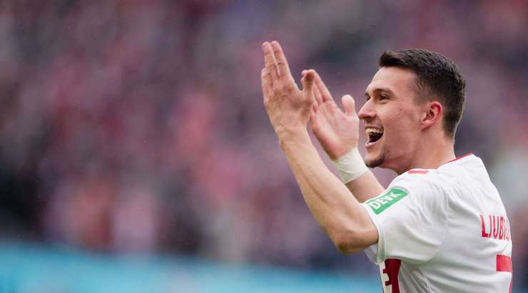 Bàn thắng đến từ một tình huống phối hợp đồng đội tuyệt vời! Dejan Ljubicic (Köln) đón một đường chuyền hoàn hảo và tung một cú sút xuất sắc, đi chìm vào phía trong cột dọc bên phải. Thủ môn không thể làm gì với những cú sút như thế.