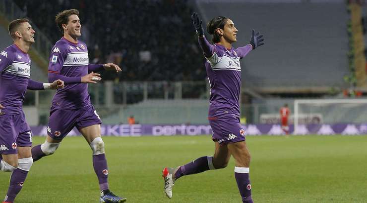 Vào! Tỉ số là 4:0. Youssef Maleh (Fiorentina) điền tên mình lên bảng điện từ bằng một cú sút gần như ngay trên vạch vôi, sau khi một đường bóng bật ra đã may mắn tìm đến đúng đôi chân của anh.