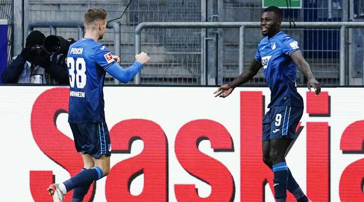 Ihlas Bebou (Hoffenheim) nhận một đường chuyền sát thủ, đặt anh vào thế đối mặt với thủ môn và anh đã ghi bàn với một cú sút căng vào góc thấp bên phải khung thành. Một cú dứt điểm tuyệt đẹp.