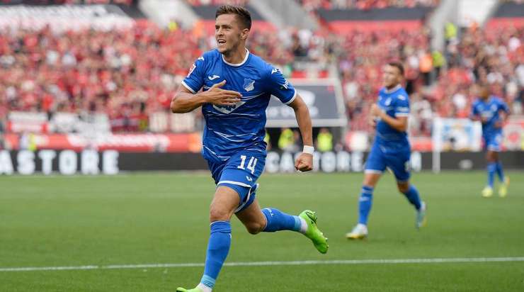 VÀO! Christoph Baumgartner (Hoffenheim) kết thúc một đợt lên bóng tuyệt vời bằng một bàn thắng giật gót điệu nghệ. Bàn thắng được kiến tạo bởi Grischa Promel với một đường chuyền xuất sắc. 0:1.
