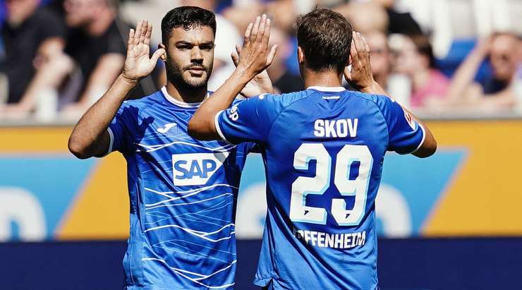 Ozan Kabak (Hoffenheim) nhảy cao nhất để đón bóng từ quả phạt góc được thực hiện hoàn hảo bởi Dennis Geiger. Cú đánh đầu của anh đã đi hiểm hóc vào mé trong cột dọc bên trái, khiến thủ môn hoàn toàn bất lực. Tỉ số được nâng lên 2:2.