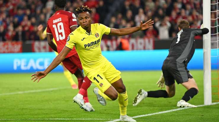 Vào! Đường chọc khe tinh tế của Gerard Moreno kiến tạo cho Samuel Chukwueze (Villarreal) một cơ hội bên trong vòng cấm. Cầu thủ này đã không mắc bất kì sai lầm nào với một cú sút căng như kẻ chỉ làm tung nóc lưới đối phương. Tỉ số là 1:1.