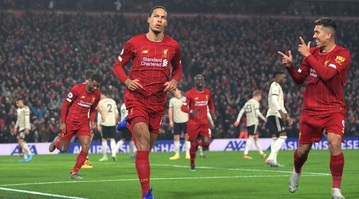 Trent Alexander-Arnold thực hiện quả phạt góc và Virgil Van Dijk (Liverpool) bật lên cao nhất để tung một cú đánh đầu chuẩn xác từ giữa vòng cấm vào góc phải khung thành. Tỉ số là 1:0.