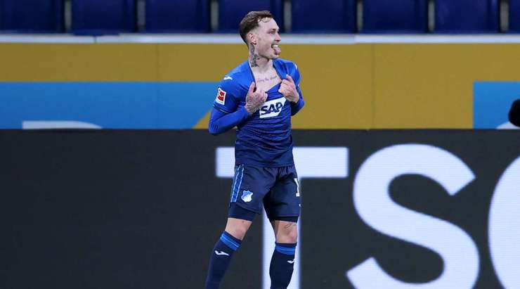 Vào! David Raum (Hoffenheim) đã có mặt đúng lúc đúng chỗ để lấy bóng bật ra trong vòng cấm, và anh ấy sút bóng vào chính giữa mành lưới. Tỉ số là 3:1.