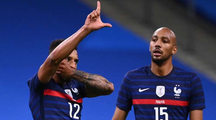 Vào - 5:1! Corentin Tolisso (Pháp) tung một cú sút từ rìa vòng cấm và ghi bàn vào góc phải phía dưới. Kylian Mbappe kiến tạo thành bàn.