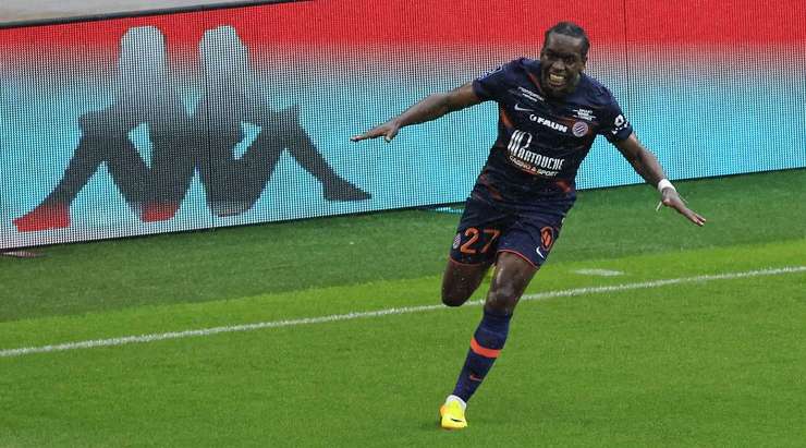 Faitout Maouassa (Montpellier) ghi bàn! Faitout Maouassa (Montpellier) được kiến tạo bởi Elye Wahi và anh ấy đã cho thấy sự bình tĩnh tuyệt vời trong vòng cấm để sút vào góc trái phía dưới. 0:2.