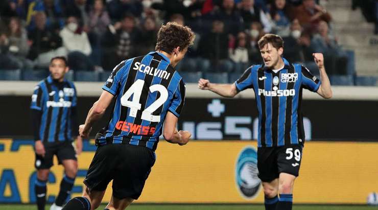 Davide Zappacosta thực hiện một đường chuyền bổng chuẩn xác vào trong vòng cấm, nơi Giorgio Scalvini (Atalanta) bật cao hơn các hậu vệ đối phương để đón bóng và đánh đầu thành công vào góc phải khung thành. Tỉ số bây giờ là 1:2.