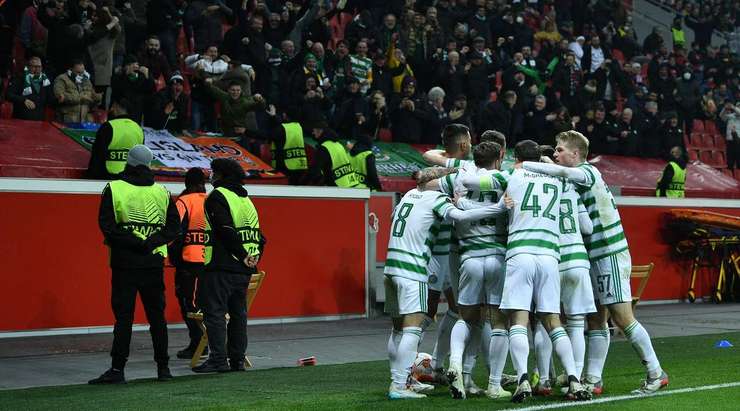 Jota (Celtic) đột phá trước khi nhận một đường chuyền tuyệt vời của đồng đội và tung một cú sút chuẩn xác để đánh bại thủ môn. Quả bóng bay vào góc thấp bên phải khung thành.