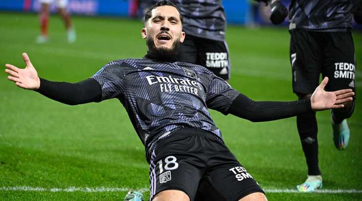Rayan Cherki (Lyon) kết thúc nỗ lực đi bóng đẹp mắt của mình với một cú sút xuất sắc từ trong vòng cấm. Bóng đi vào góc bên trái khung thành và Marco Bizot chỉ có thể vào lưới nhặt bóng. Tỉ số là 1:2.