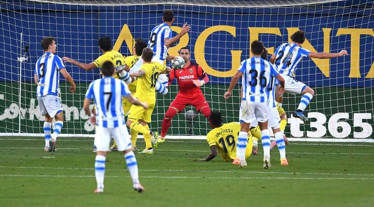 Quả phạt góc được Martin Odegaard thực hiện đưa bóng đến một vị trí nguy hiểm trước cầu môn và kiến tạo cho Da Silva Willian Jose (Real Sociedad), người đã chiến thắng trong pha không chiến để đánh đầu đưa bóng vào lưới. Tỉ số là 0:1.