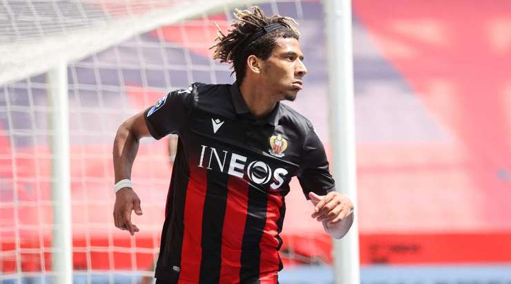Jean-Clair Todibo (Nice) thực hiện một pha khống chế bóng tinh tế trong vòng cấm sau quả đá phạt, anh tạo cho mình khoảng trống và đánh bại thủ môn với một cú sút chuẩn xác, đi chìm vào chính giữa mục tiêu.