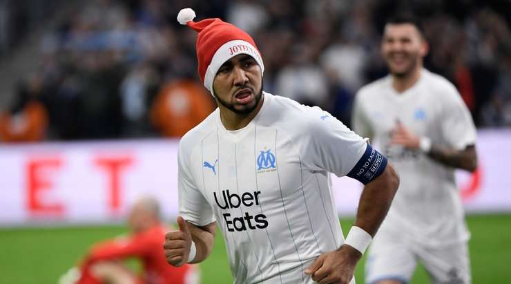 Dimitri Payet (Marseille) có một pha đi bóng độc diễn tuyệt vời và dứt điểm từ trong vòng cấm, đánh bại thủ môn Paul Bernardoni với một cú sút vào góc trái khung thành. Tỉ số bây giờ là: 3:0.