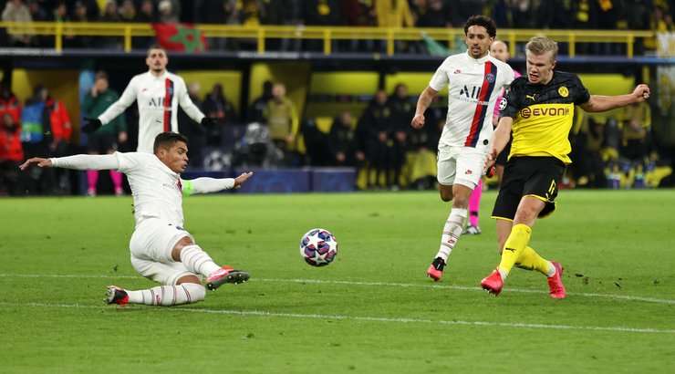 Giovanni Reyna thực hiện một đường chuyền về phía Erling Braut Haaland (Dortmund), người kết thúc nó với một cú sút xa không tưởng. Bóng đi vào góc cao bên trái khung thành trong sự ngỡ ngàng của thủ môn. Tỉ số bây giờ là 2:1.