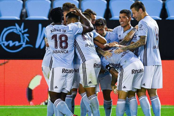 Brais Mendez thực hiện một quả tạt bổng chính xác vào vòng cấm. Francisco Beltran (Celta Vigo) đón bóng và dứt điểm nhanh vào góc cao bên trái khung thành. Thủ môn đã không có cơ hội nào để cản phá! Tỉ số đã được thay đổi thành: 1:1.