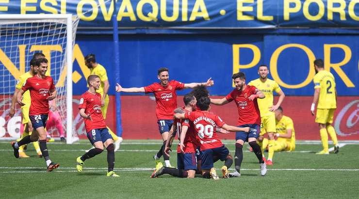 Ante Budimir (Osasuna) nhảy cao nhất để đón bóng từ quả phạt góc được thực hiện hoàn hảo bởi Ruben Garcia. Cú đánh đầu của anh đã đi hiểm hóc vào mé trong cột dọc bên phải, khiến thủ môn hoàn toàn bất lực. Tỉ số được nâng lên 1:2.