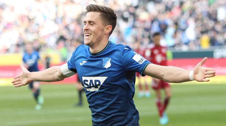 Bóng đã nằm trong lưới! David Raum treo bóng vào vòng cấm và Christoph Baumgartner (Hoffenheim) đón quả tạt để dứt điểm gọn gàng vào lưới. 1:0.
