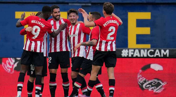 Vào! Iker Muniain dọn cỗ cho Raul Garcia (Ath Bilbao), người ghi bàn với một pha dứt điểm cự li gần đơn giản. Tỉ số là 0:1.