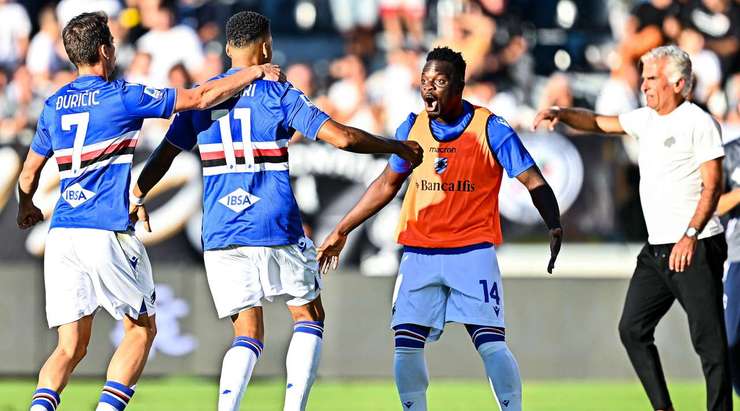 Abdelhamid Sabiri (Sampdoria) nhận một đường chuyền tuyệt vời của đồng đội và tung một cú sút xa, đưa bóng vượt qua tầm với của thủ môn vào lưới. Một bàn thắng xuất sắc.